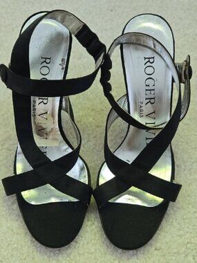 Vintage Luxury NWOB Roger Vivier Black Strappy Women's Shoes